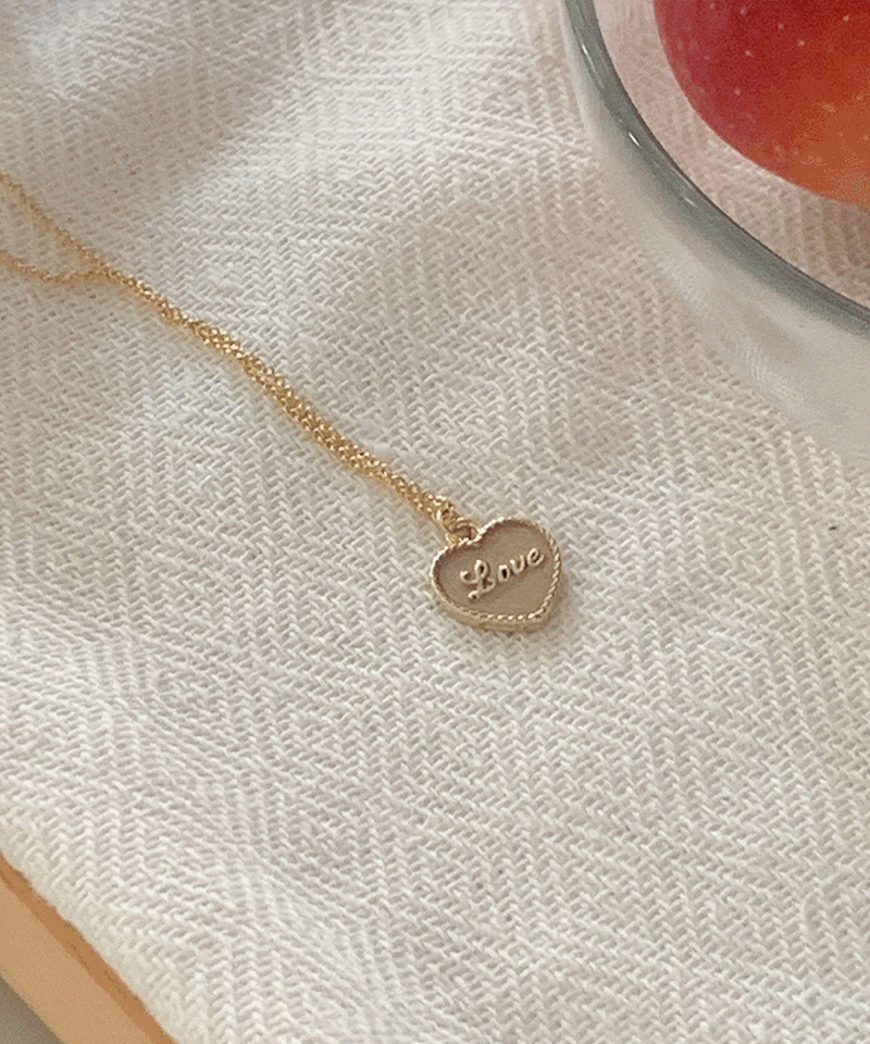 Lovely Necklace : [PRODUCT_SUMMARY_DESC]