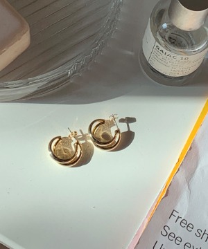 double ring earrings : [PRODUCT_SUMMARY_DESC]