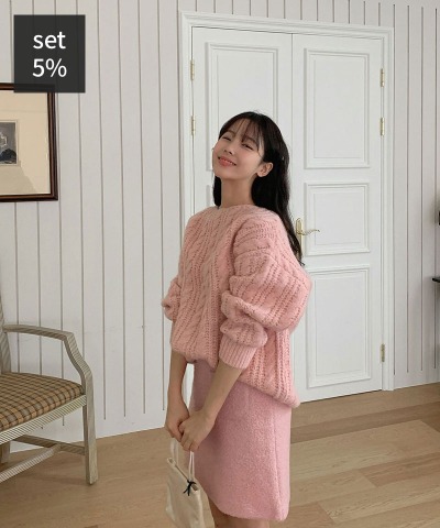 New Dawn Cable Wool Knit + Crepe Bouquet Banding Skirt Women&#039;s Clothing Shopping Mall DALTT