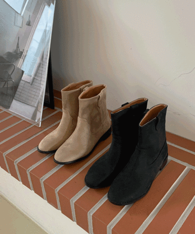 Irmont suede ankle boots : [PRODUCT_SUMMARY_DESC]