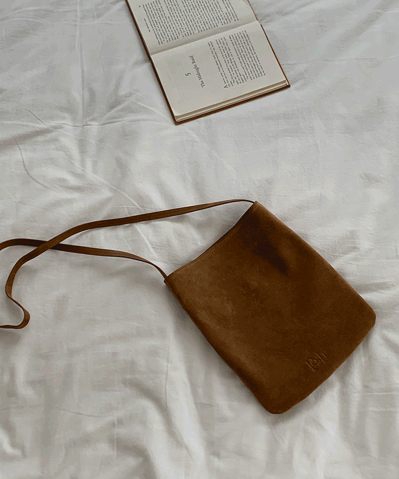 Foster Anson cowhide bag : [PRODUCT_SUMMARY_DESC]