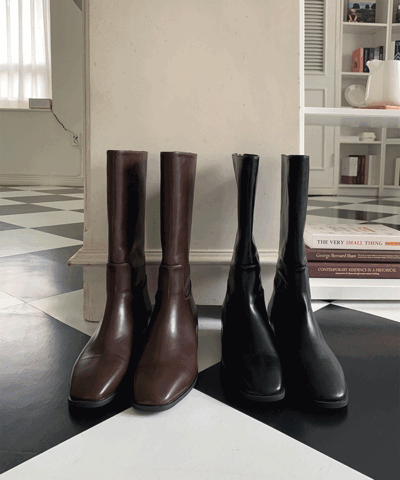 single square middle boots : [PRODUCT_SUMMARY_DESC]